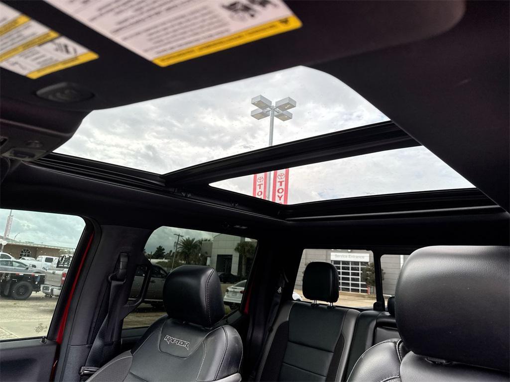 used 2019 Ford F-150 car, priced at $43,996