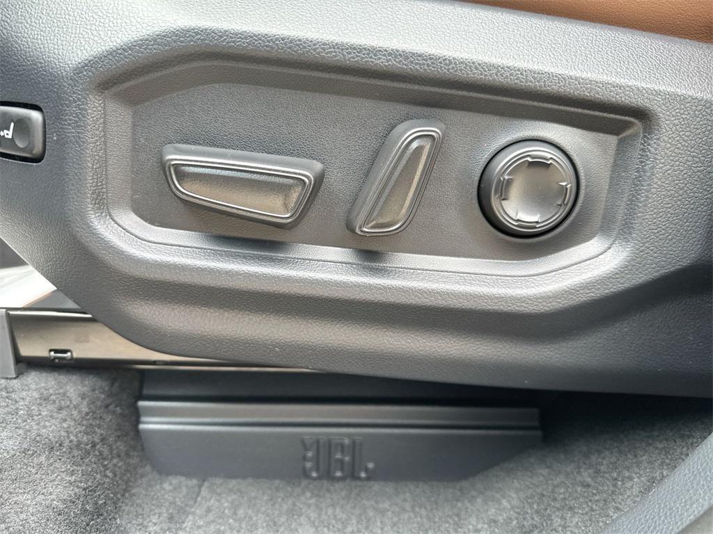 new 2025 Toyota Tundra Hybrid car, priced at $74,113