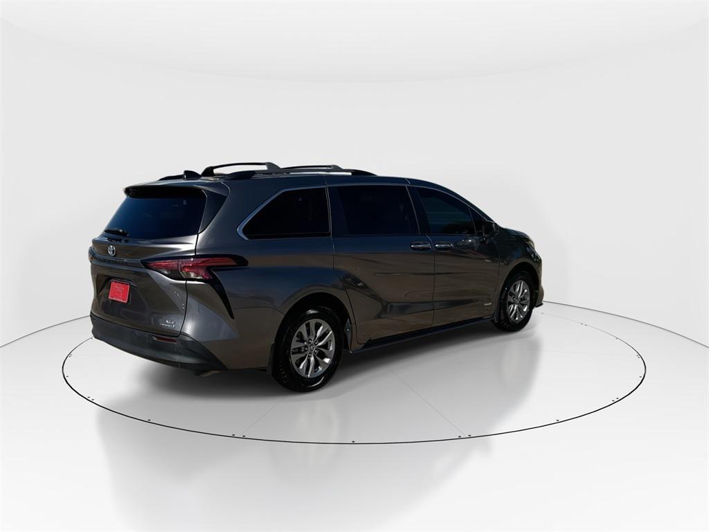 used 2021 Toyota Sienna car, priced at $36,925