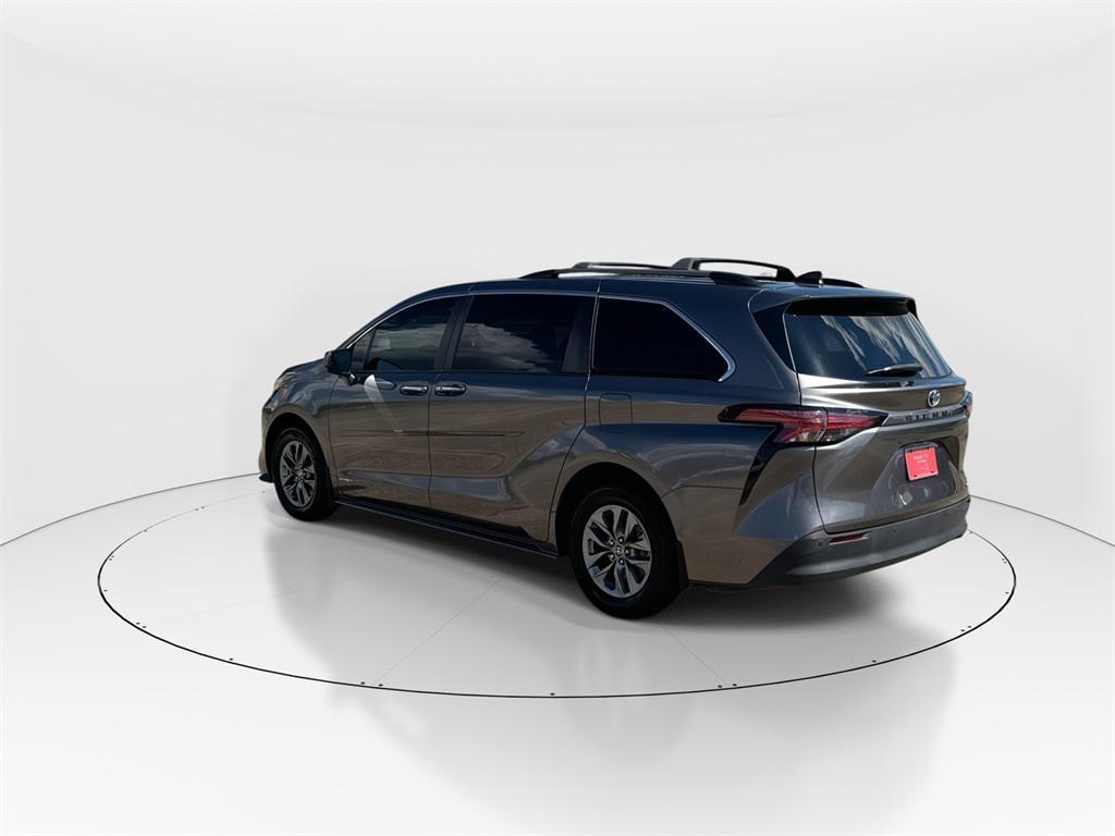 used 2021 Toyota Sienna car, priced at $36,925