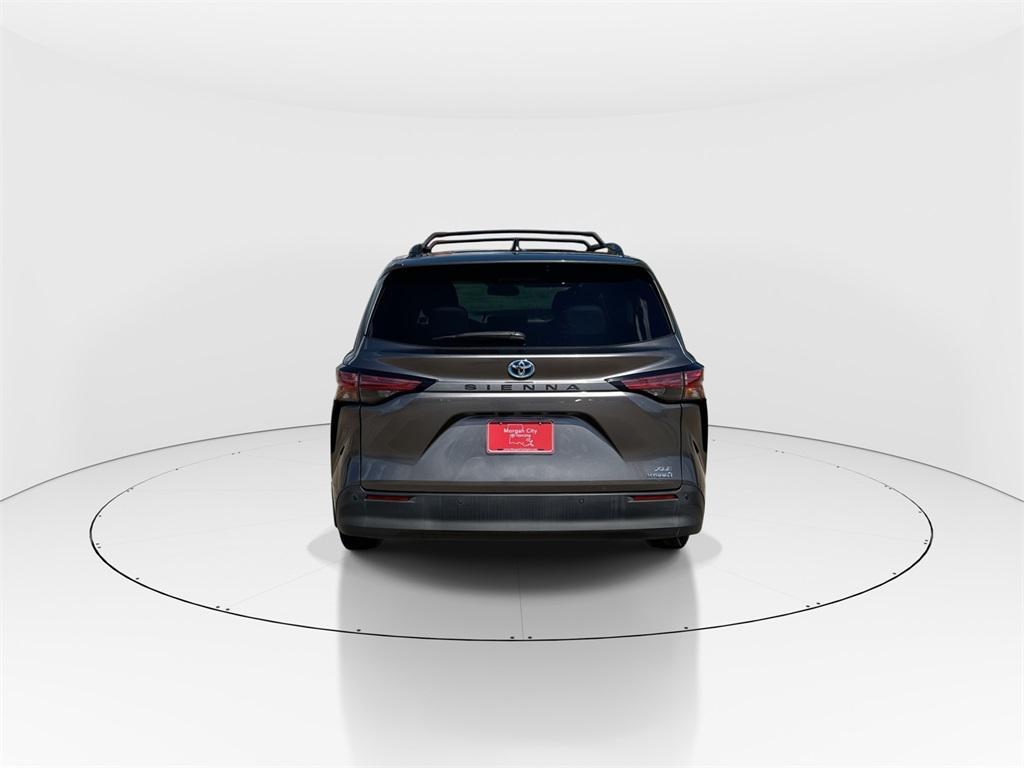 used 2021 Toyota Sienna car, priced at $36,925