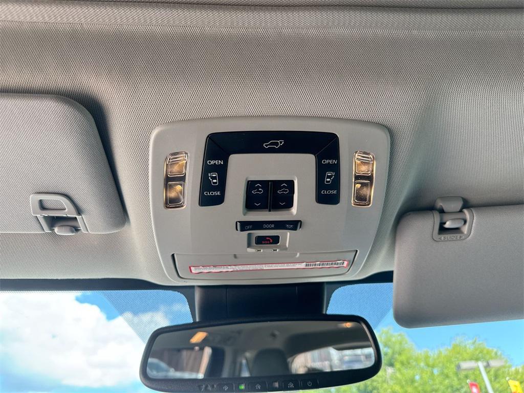 used 2021 Toyota Sienna car, priced at $36,925