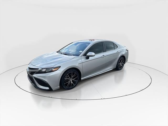 used 2022 Toyota Camry car, priced at $25,091