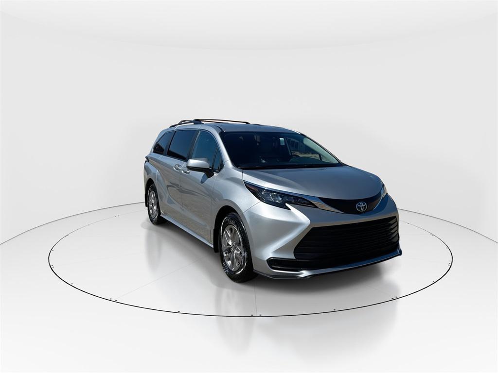 new 2025 Toyota Sienna car, priced at $43,599