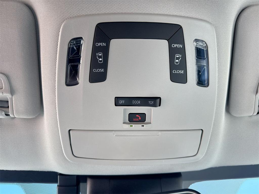 new 2025 Toyota Sienna car, priced at $43,599