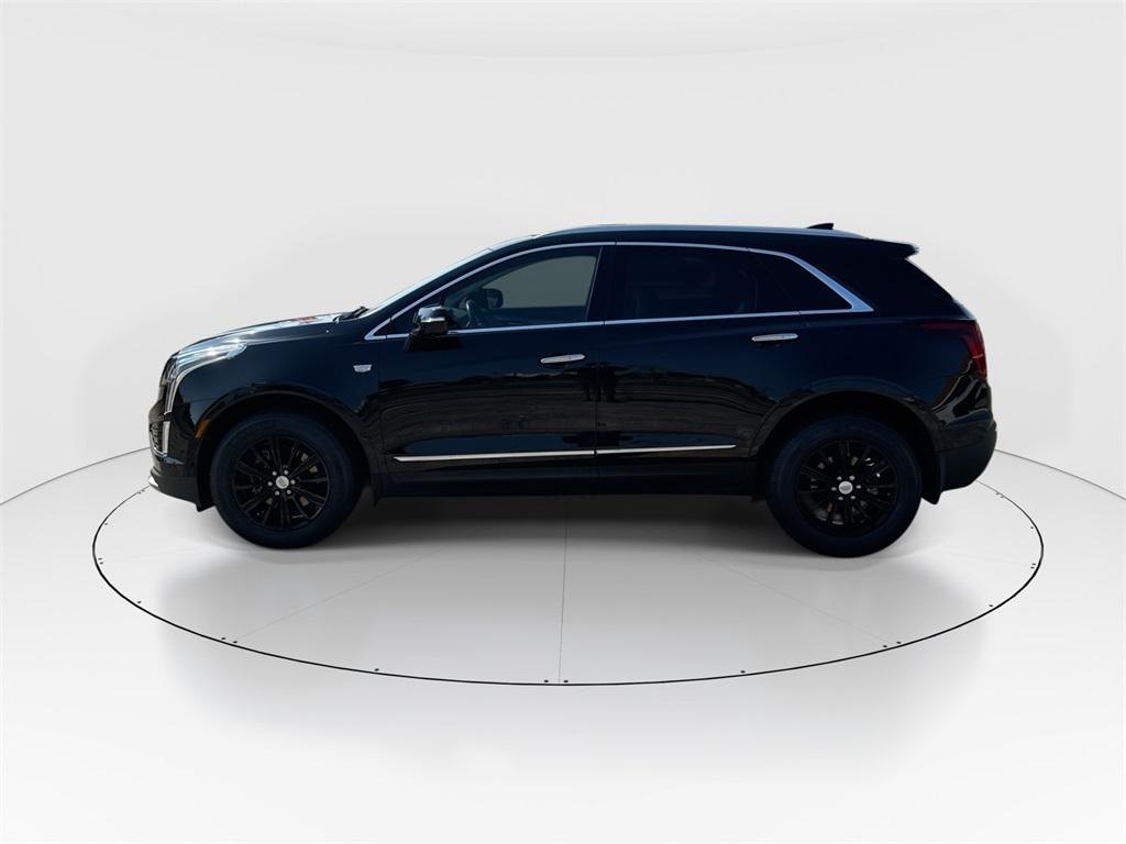 used 2021 Cadillac XT5 car, priced at $29,597
