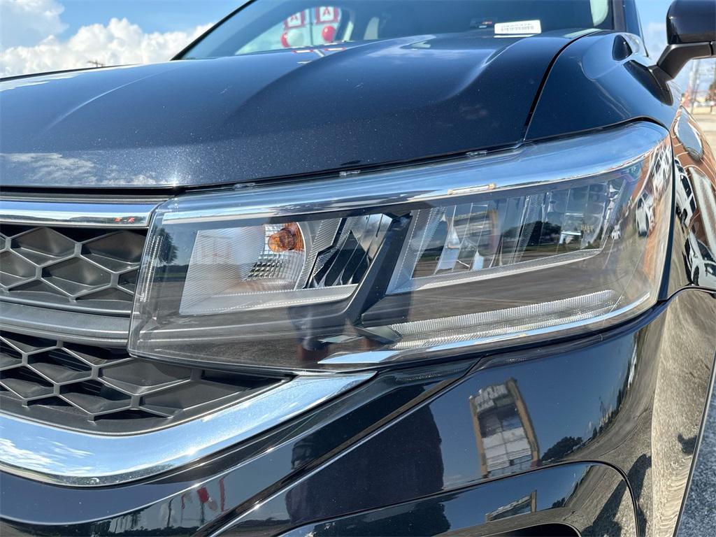 used 2022 Volkswagen Taos car, priced at $21,897