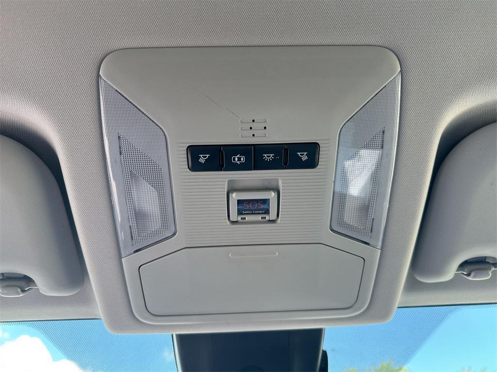 used 2019 Toyota RAV4 car, priced at $20,693
