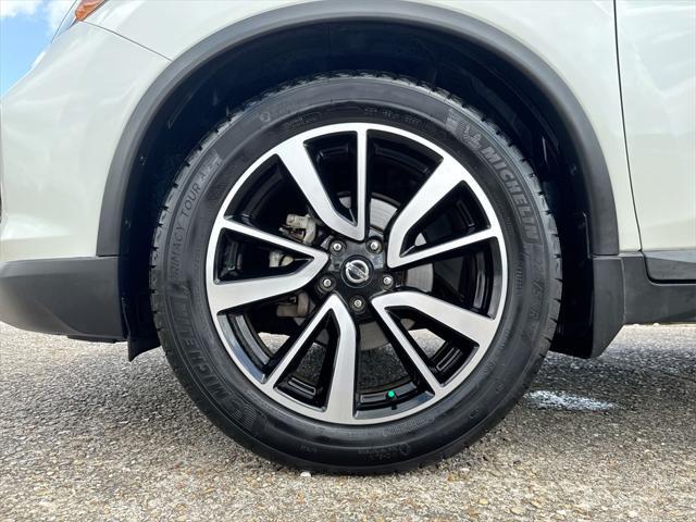 used 2020 Nissan Rogue car, priced at $20,982