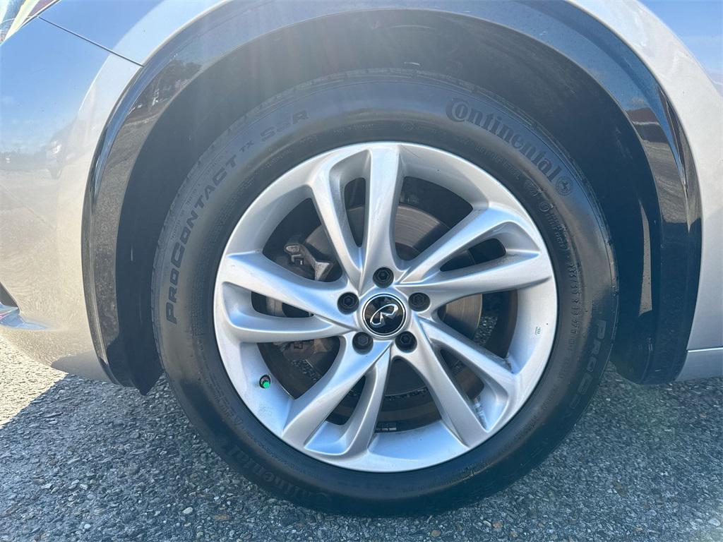 used 2018 INFINITI QX30 car, priced at $13,891