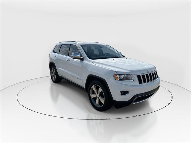 used 2015 Jeep Grand Cherokee car, priced at $15,155