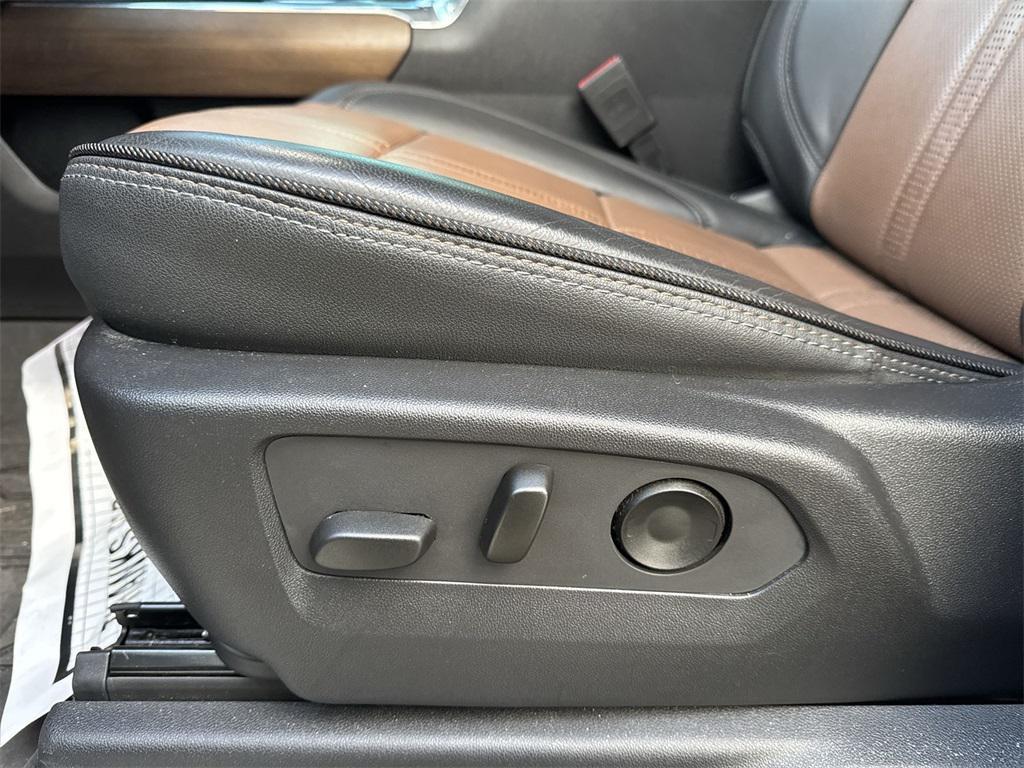 used 2024 Chevrolet Silverado 2500 car, priced at $69,995
