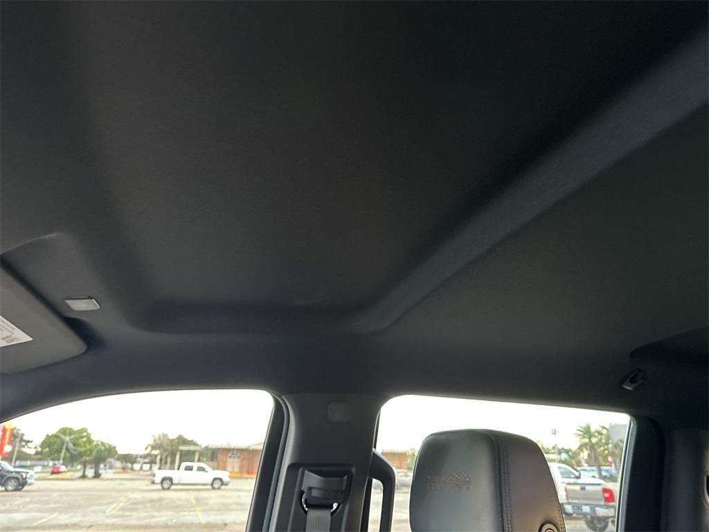 used 2024 Chevrolet Silverado 2500 car, priced at $69,995