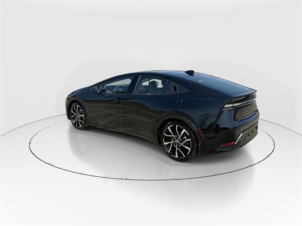 new 2025 Toyota Prius Plug-In Hybrid car, priced at $45,142