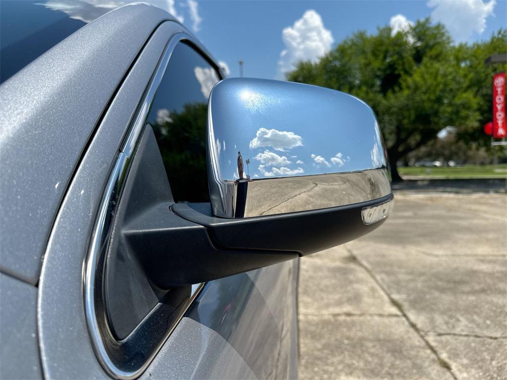 used 2020 Jeep Grand Cherokee car, priced at $22,397
