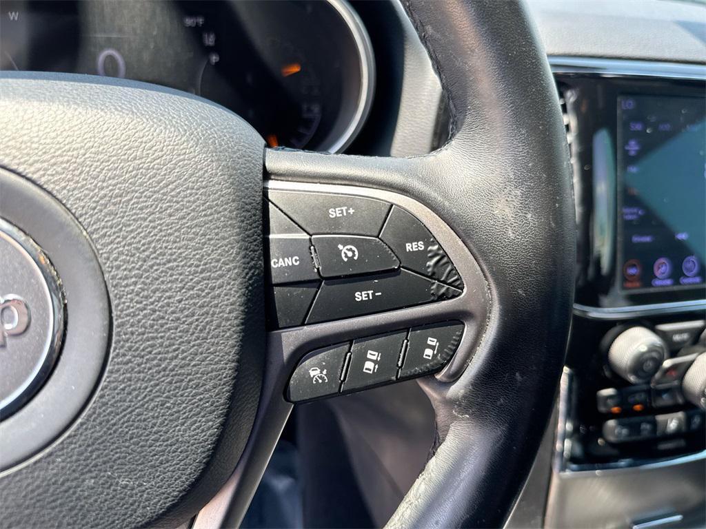 used 2020 Jeep Grand Cherokee car, priced at $22,397