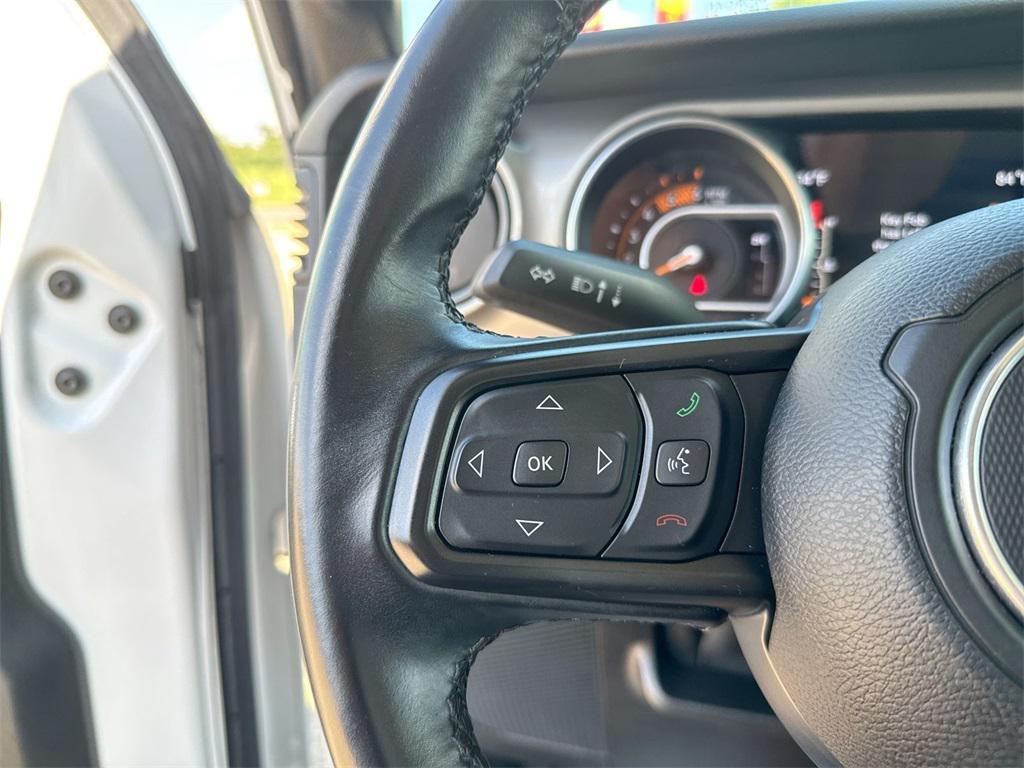 used 2021 Jeep Wrangler Unlimited car, priced at $32,533