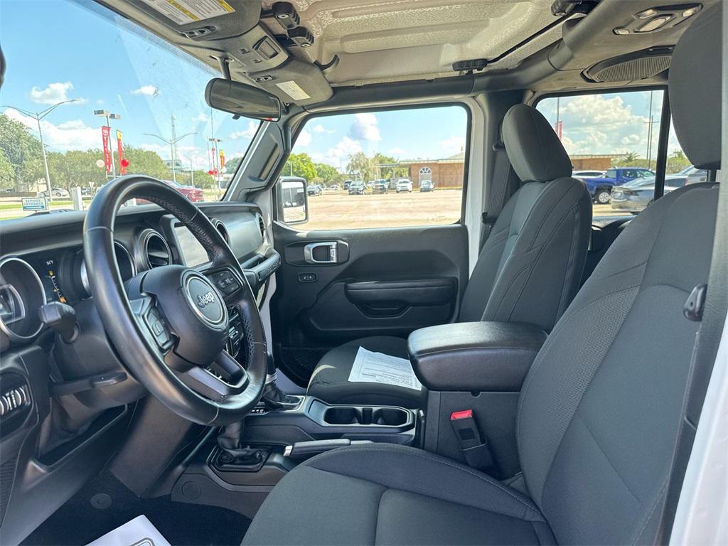 used 2021 Jeep Wrangler Unlimited car, priced at $32,533