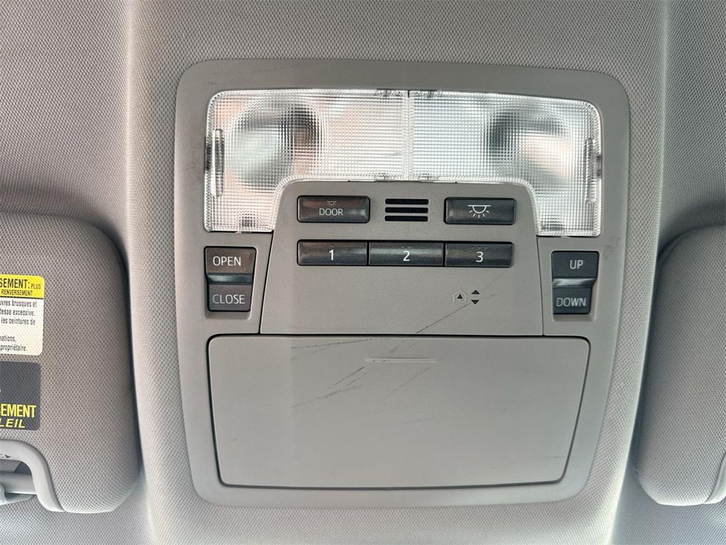 used 2017 Toyota Highlander car, priced at $18,390