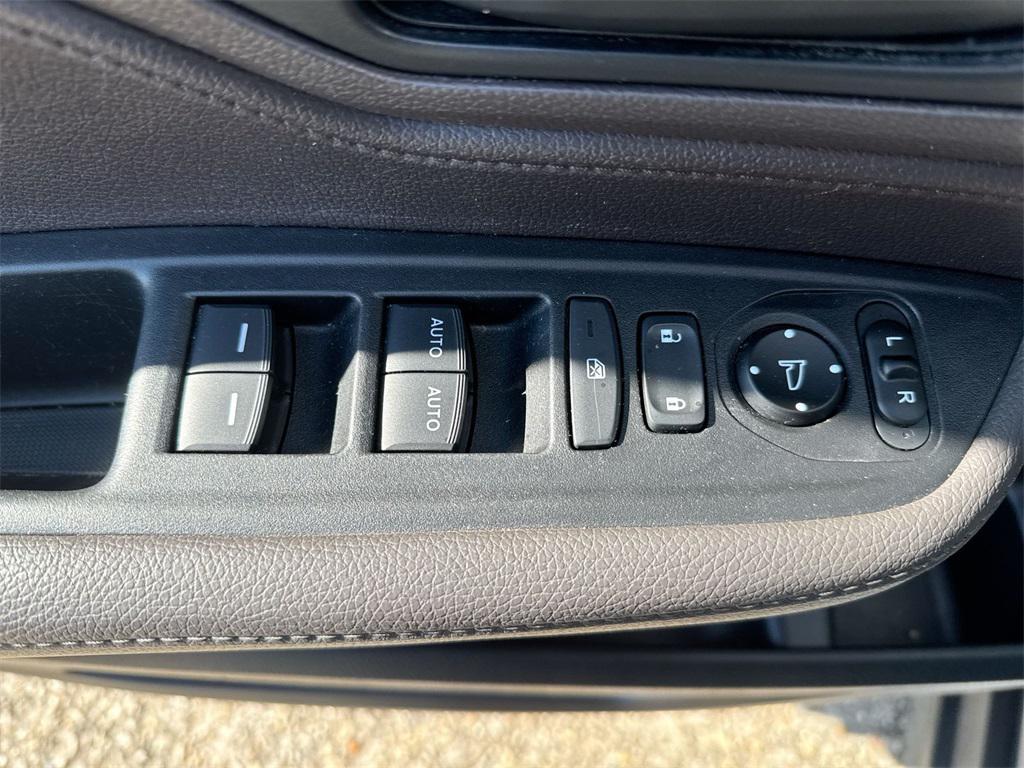 used 2019 Honda Odyssey car, priced at $20,291