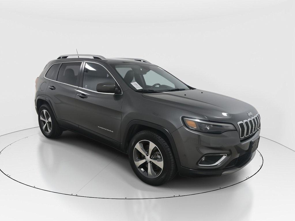 used 2019 Jeep Cherokee car, priced at $18,393