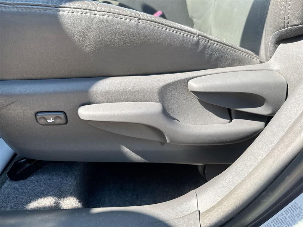 used 2010 Toyota Prius car, priced at $9,386