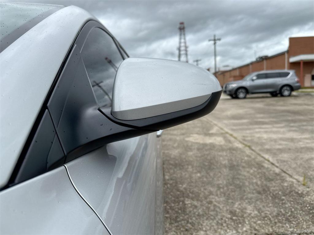 used 2020 Hyundai Elantra car, priced at $13,925