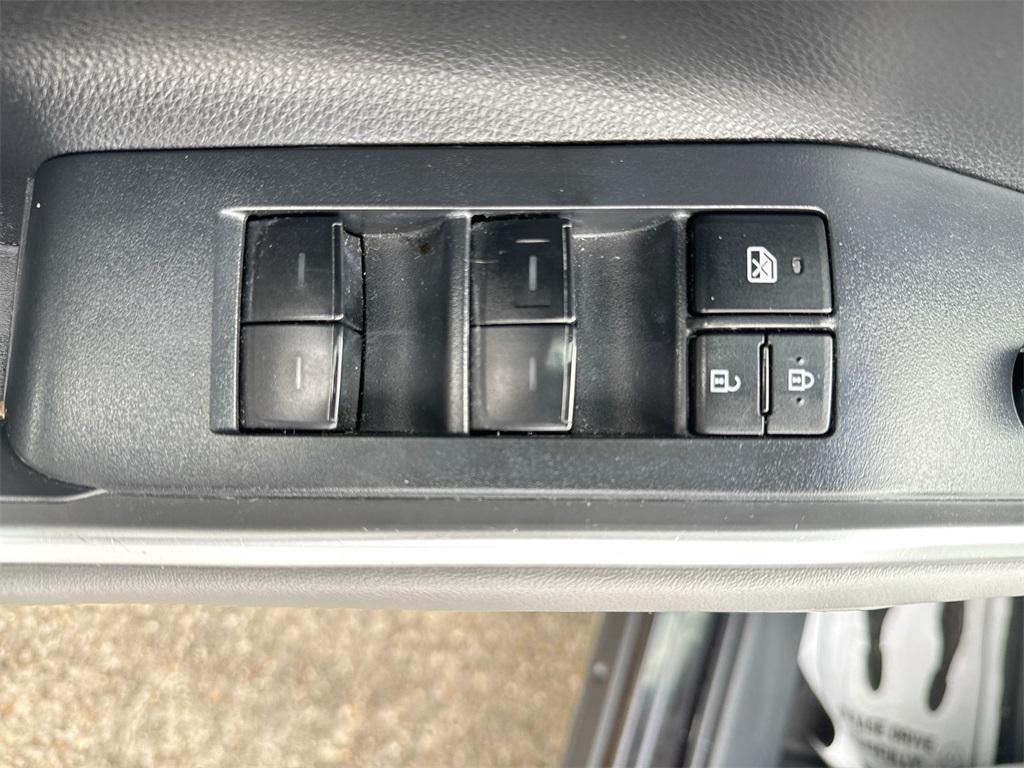 used 2022 Toyota Highlander car, priced at $31,742