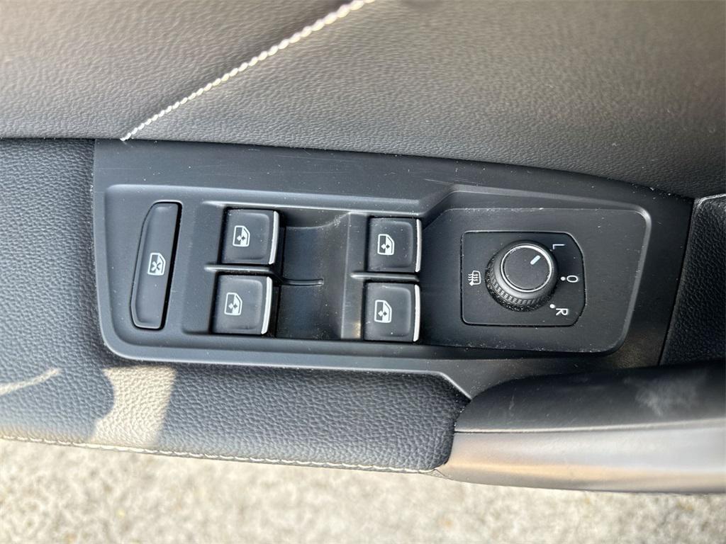 used 2022 Volkswagen Tiguan car, priced at $24,594