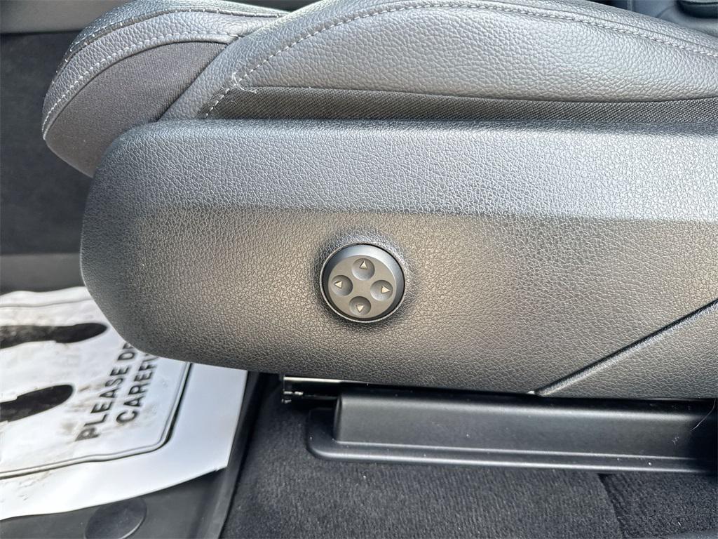 used 2024 Mercedes-Benz GLC 300 car, priced at $38,522