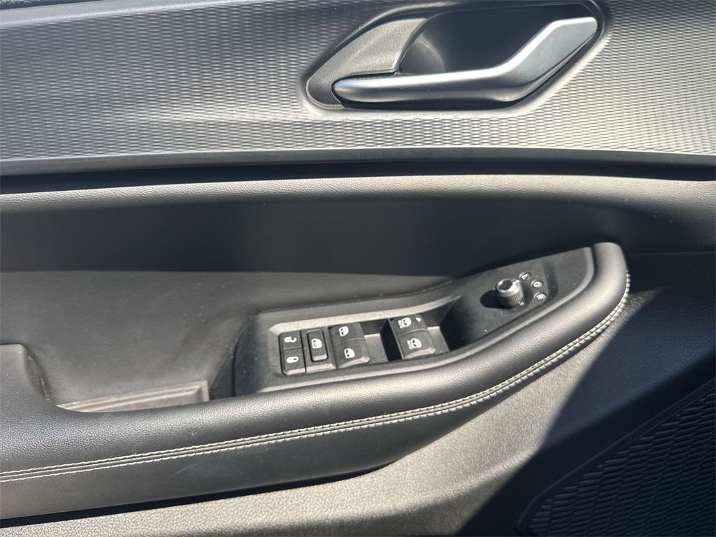 used 2023 Jeep Grand Cherokee L car, priced at $30,493