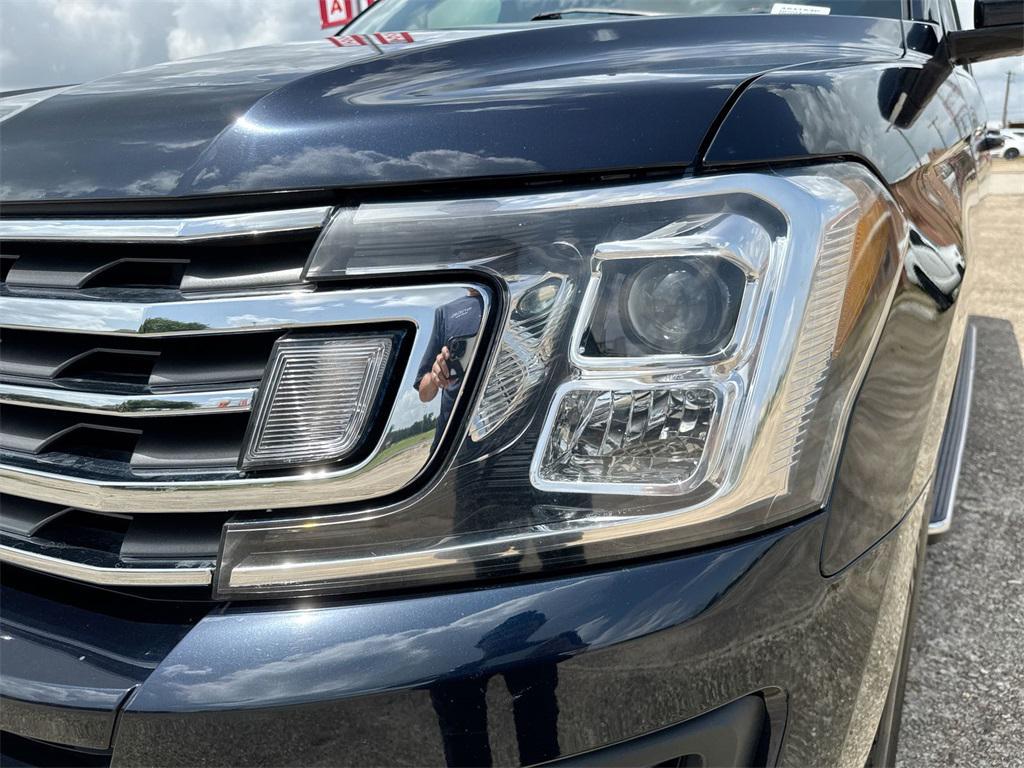used 2021 Ford Expedition car, priced at $28,947