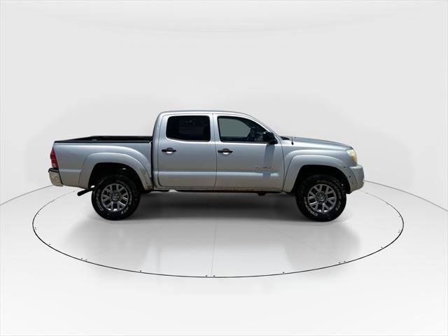 used 2007 Toyota Tacoma car, priced at $9,722