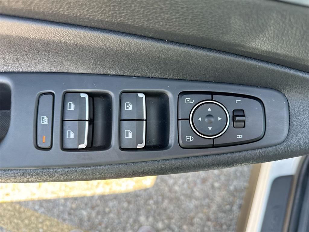 used 2021 Hyundai Santa Fe car, priced at $20,572