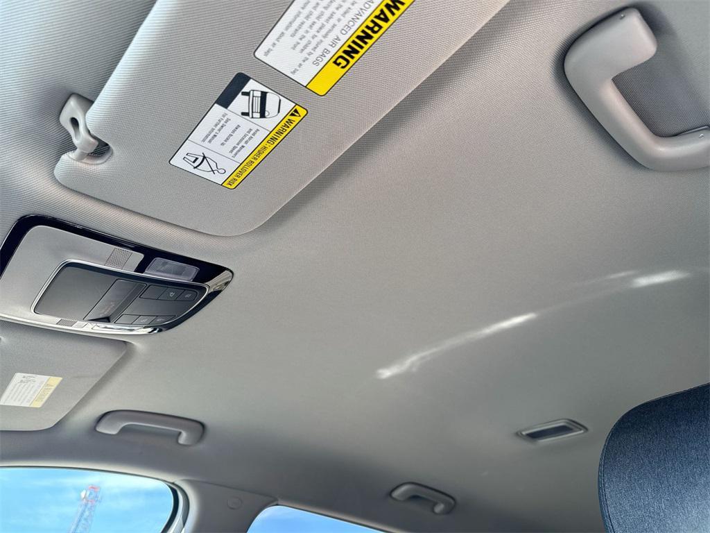 used 2021 Hyundai Santa Fe car, priced at $20,572