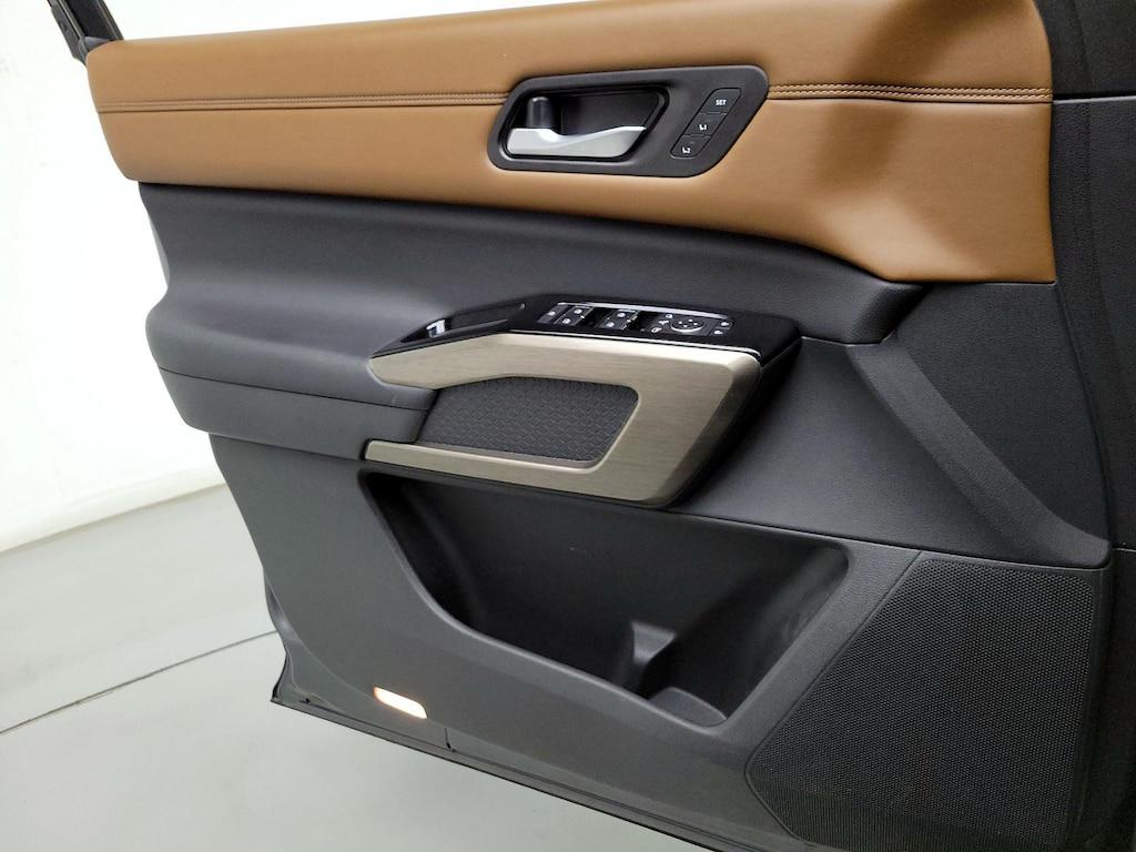 used 2022 Nissan Pathfinder car, priced at $38,998