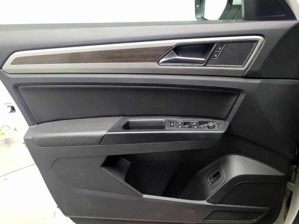used 2018 Volkswagen Atlas car, priced at $22,998