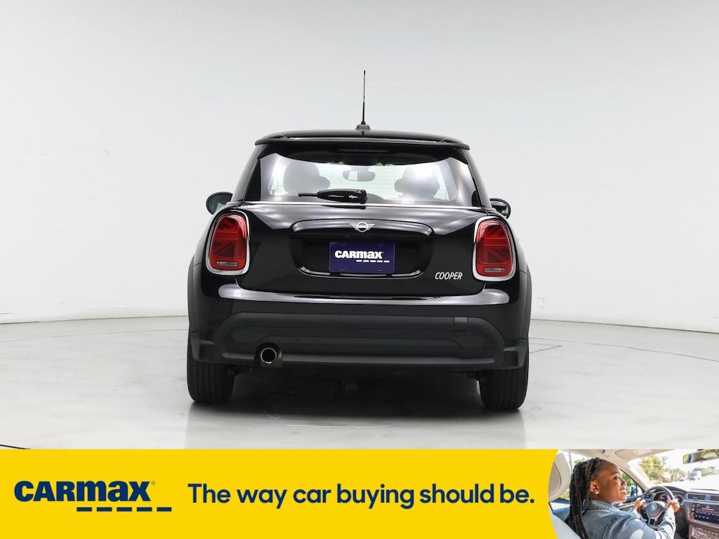 used 2022 MINI Hardtop car, priced at $23,998