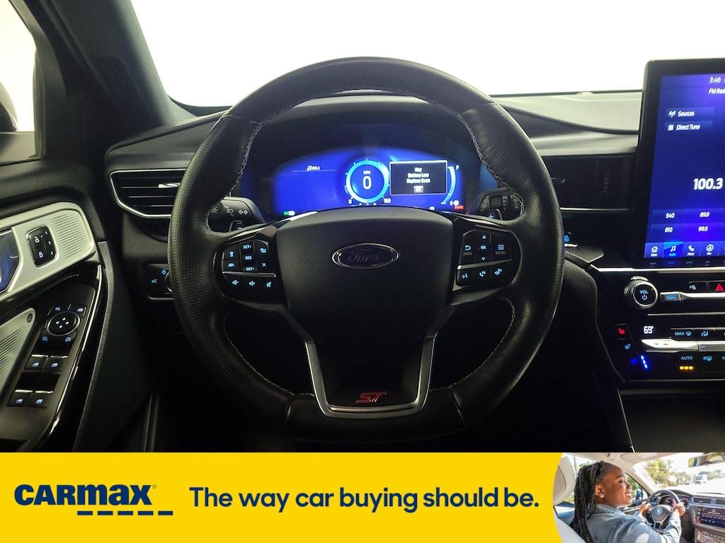 used 2021 Ford Explorer car, priced at $30,998