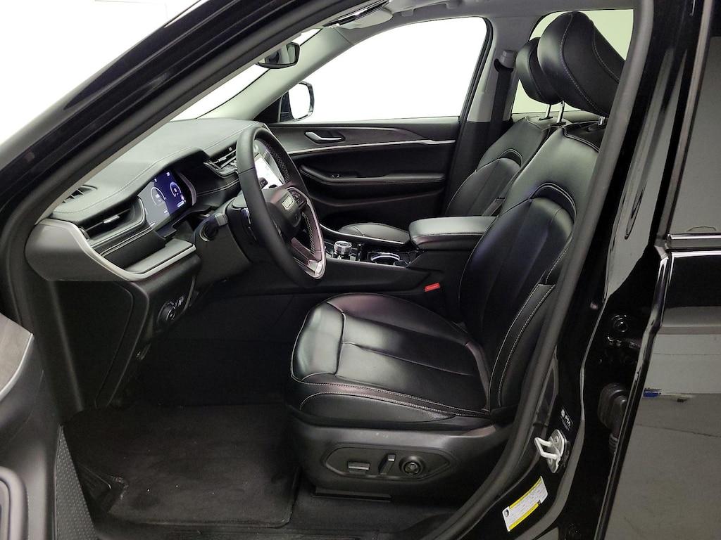 used 2023 Jeep Grand Cherokee car, priced at $33,998