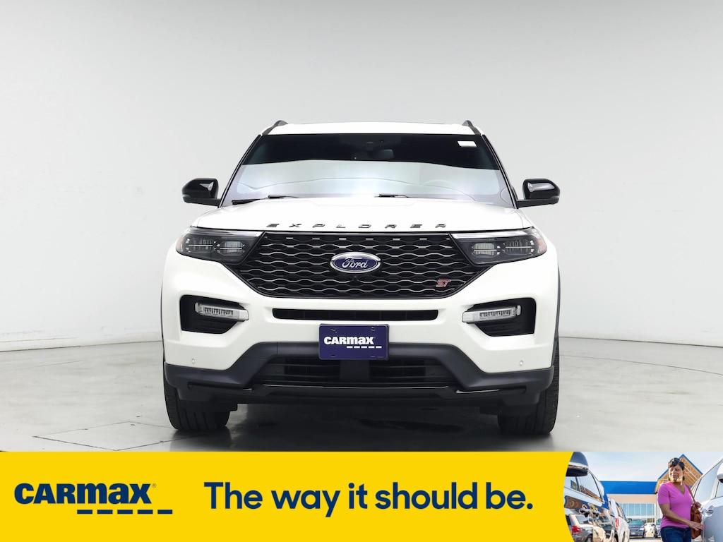 used 2022 Ford Explorer car, priced at $41,998