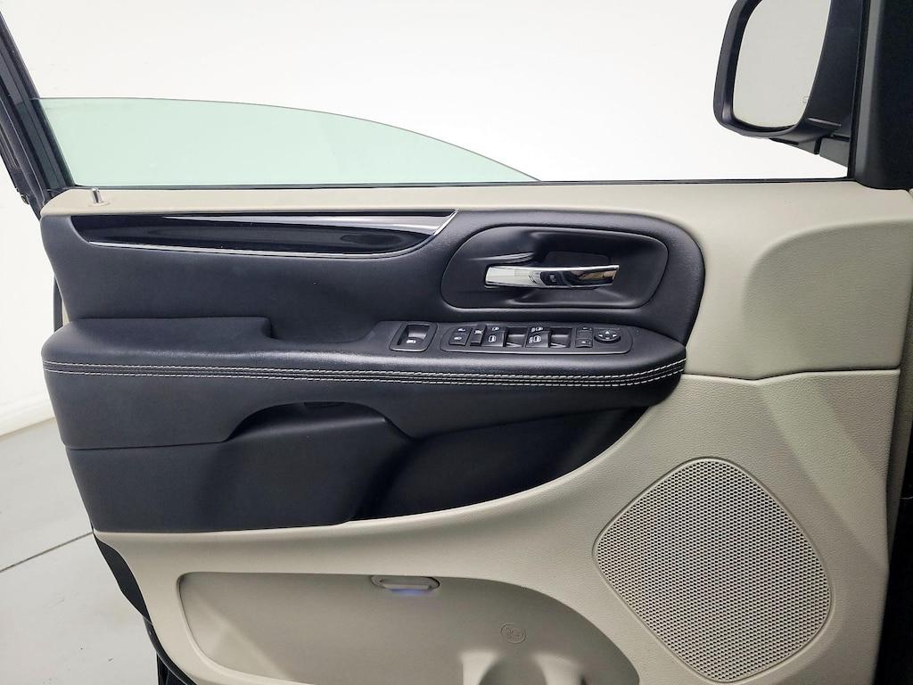 used 2019 Dodge Grand Caravan car, priced at $20,998