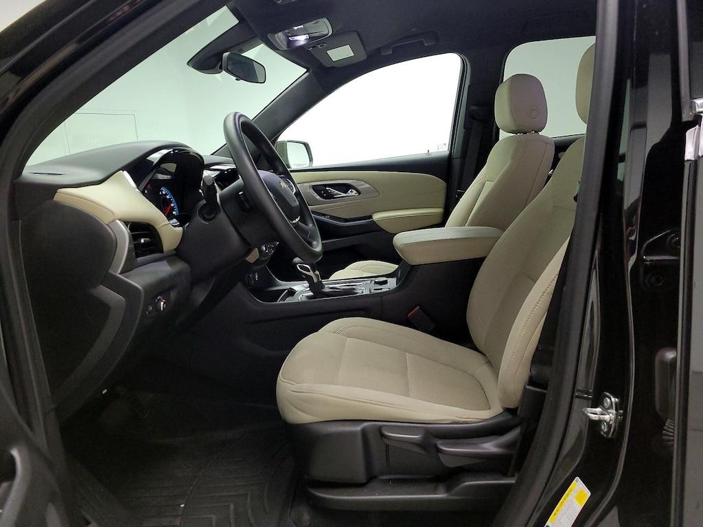 used 2022 Chevrolet Traverse car, priced at $28,998