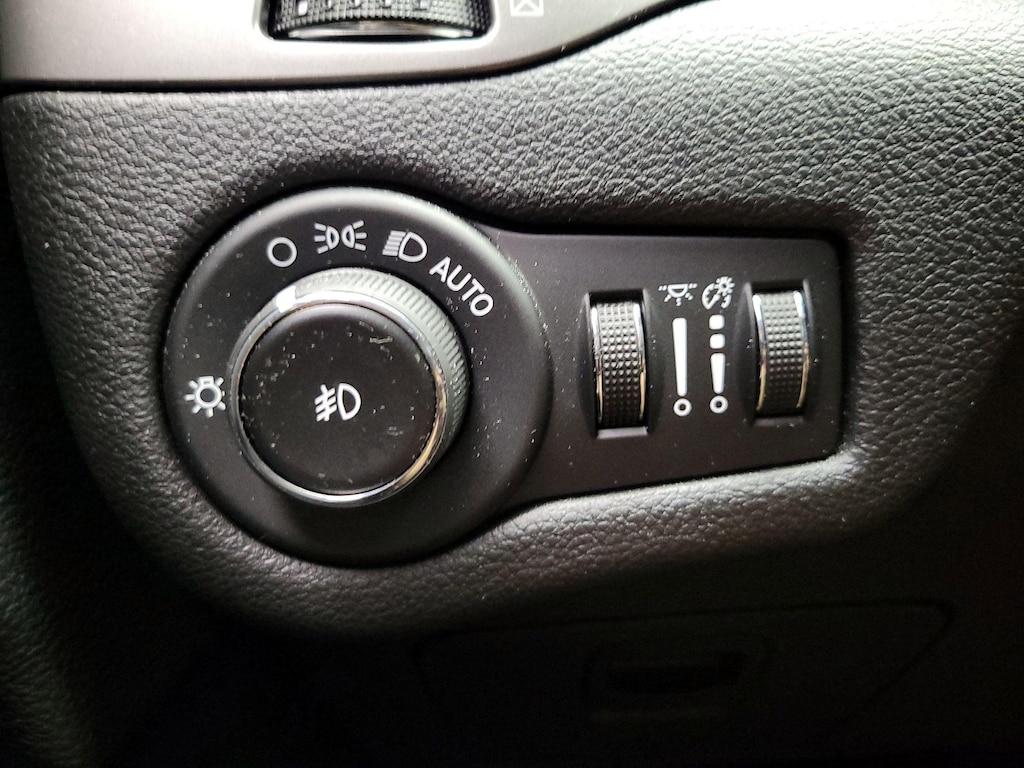 used 2019 Jeep Cherokee car, priced at $22,998
