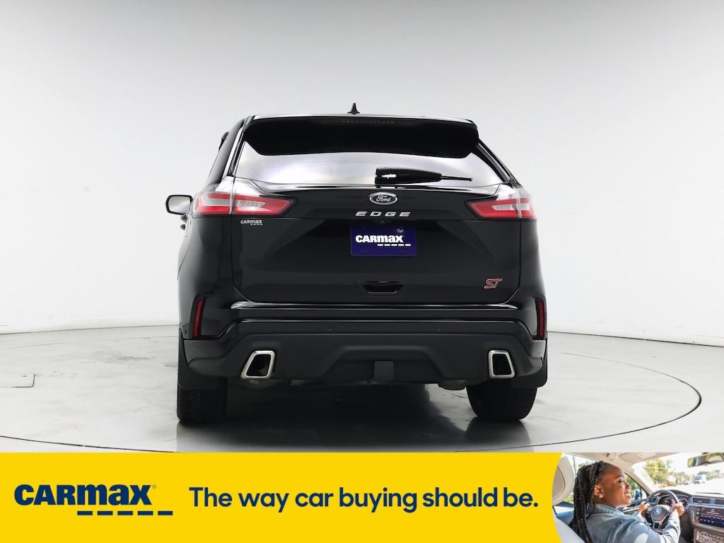 used 2022 Ford Edge car, priced at $30,998