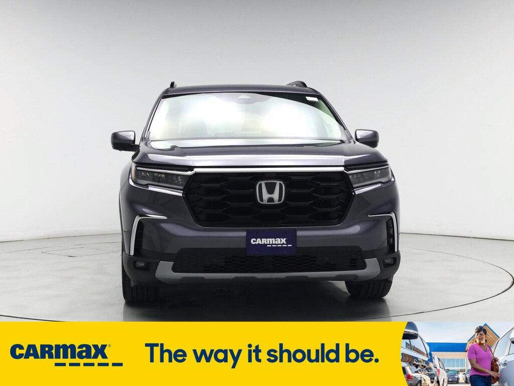 used 2024 Honda Pilot car, priced at $54,998