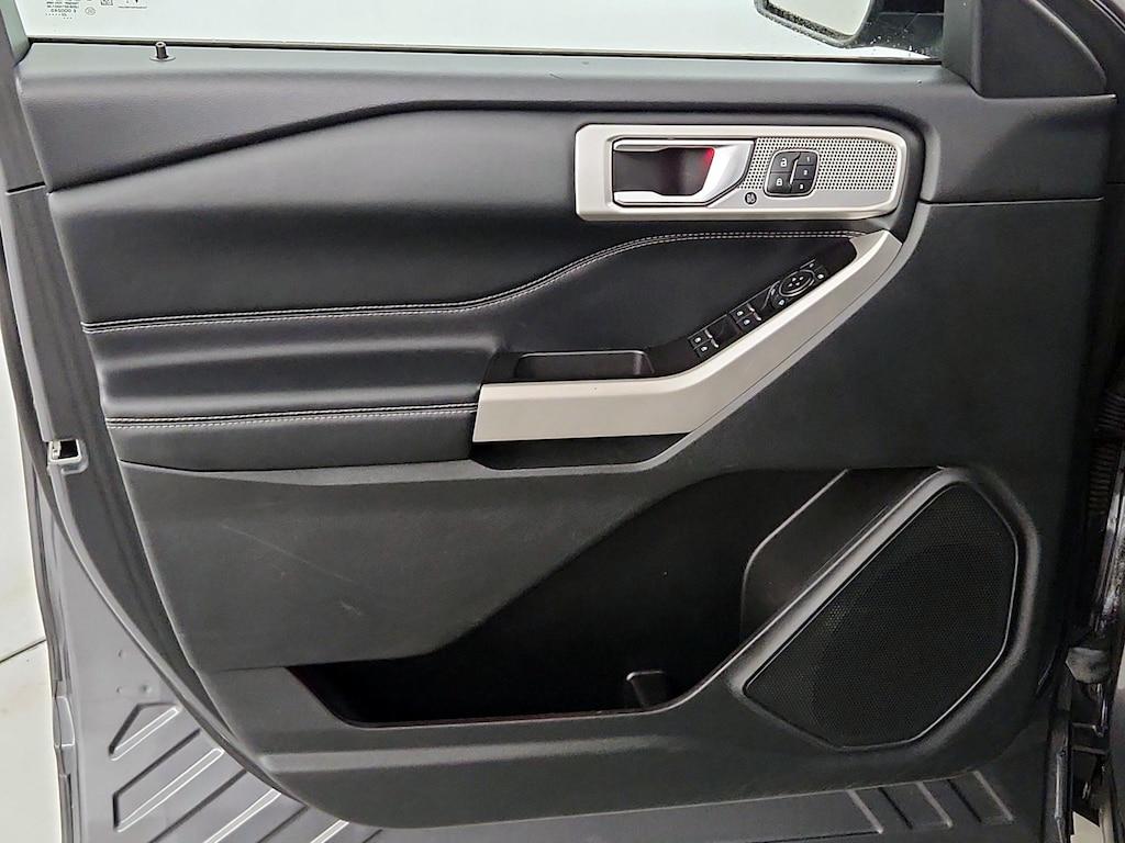 used 2022 Ford Explorer car, priced at $29,998