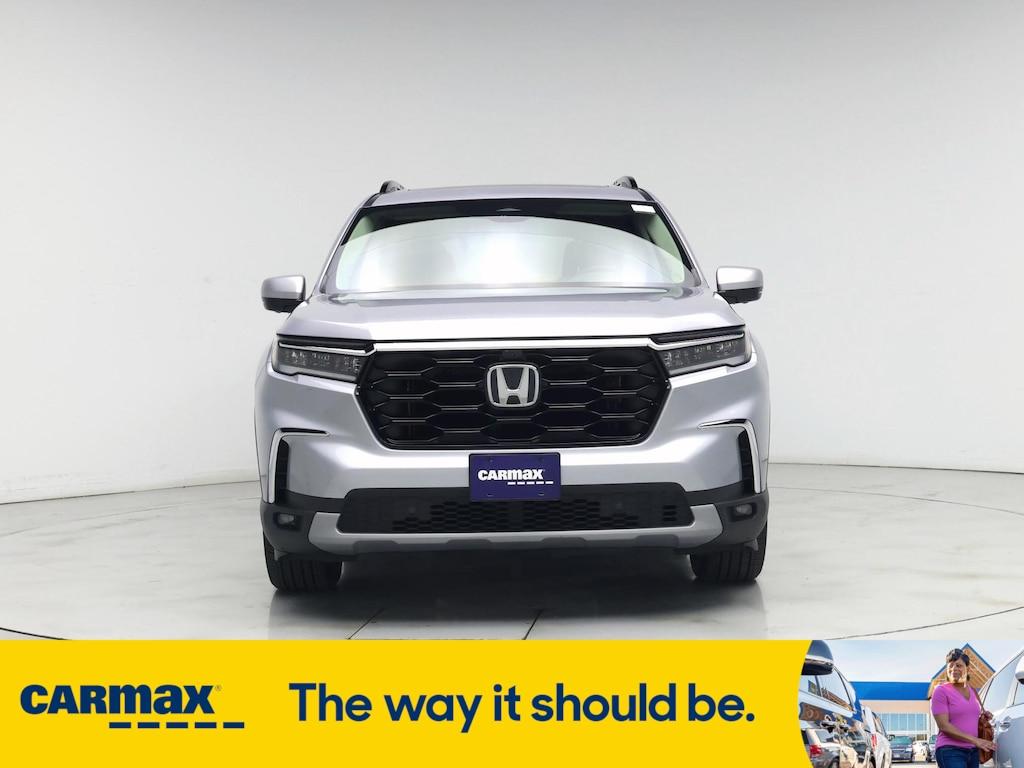used 2023 Honda Pilot car, priced at $49,998