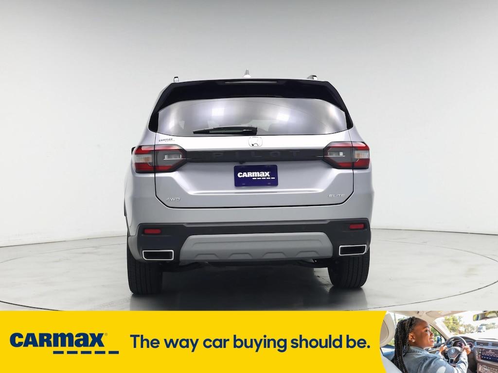 used 2023 Honda Pilot car, priced at $49,998