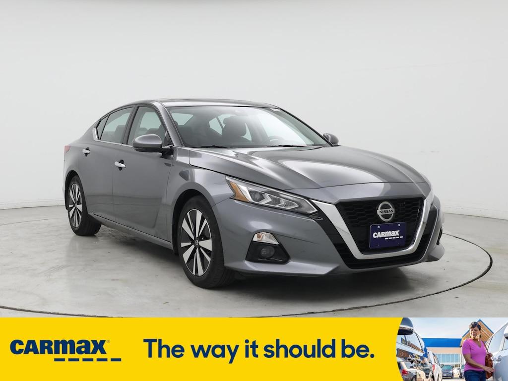 used 2022 Nissan Altima car, priced at $23,998